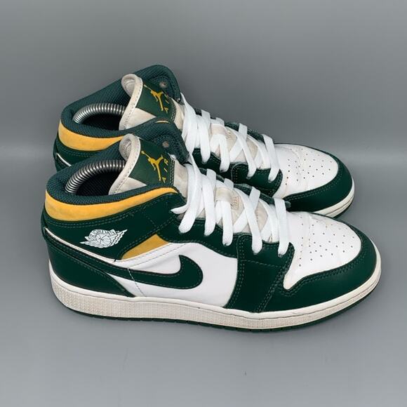 Jordan 1‎ Mid GS Sonics Basketball Shoes Youth Sz 6Y Women's Sz 7.5 - Picture 1 of 10